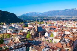 APCOA Italia Will Manage the Lauben Portici Car Park in Bolzano Starting March 5th
