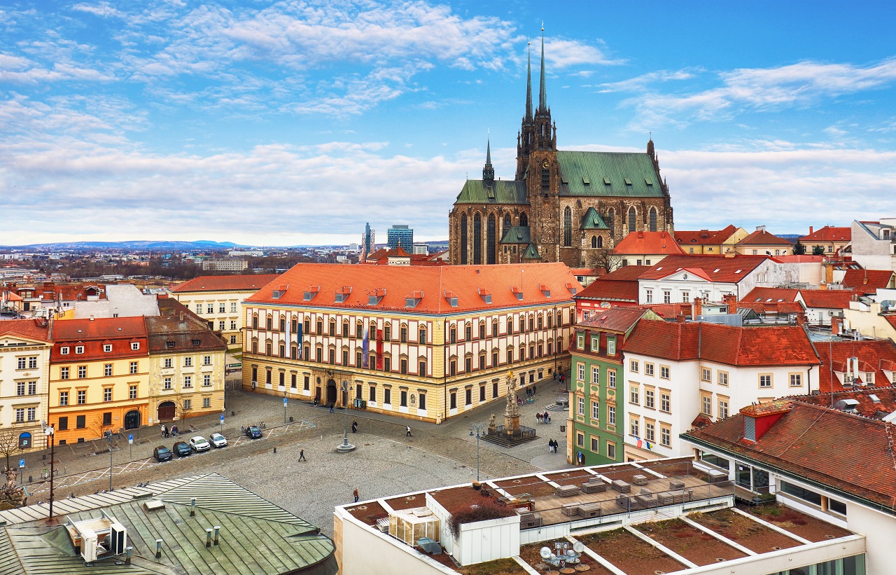 The winning bid came in approximately CZK 37 million below the estimated contract value