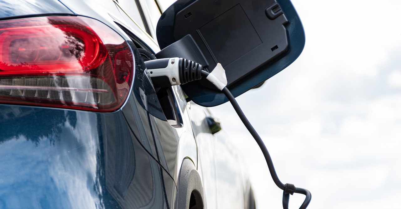 Melbourne Airport partners with BP Pulse to install 24 ultra-fast EV charging bays