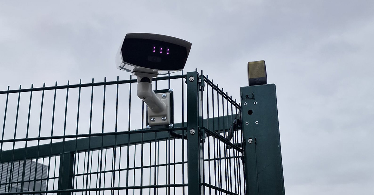 Oxen Installations deployed a smart ANPR-based access control system built around the AVUTEC Gatekeeper 410X integrated with a Paxton access control system for automated access management.