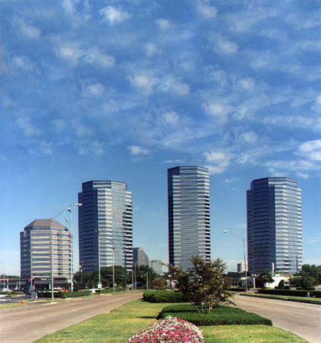 Four Oaks Place, Houston Galleria