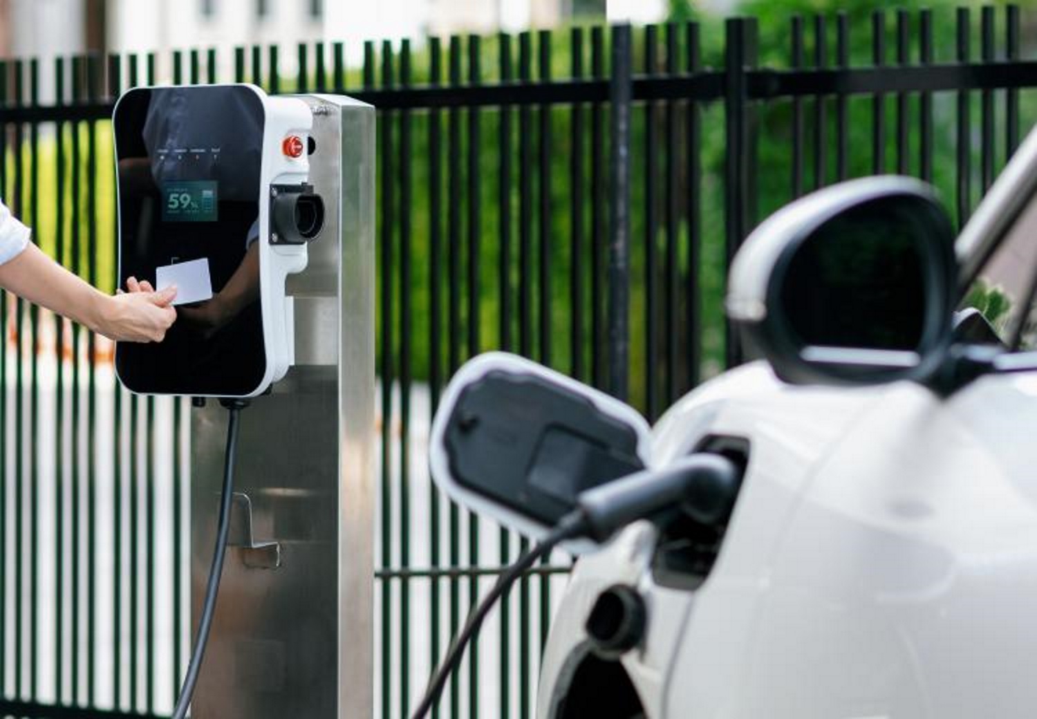 Understanding the Need for PIN - By Solving the Challenge of Payment at EV Chargers