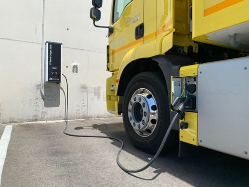 Heavy vehicle fleets are also gradually switching to electric vehicles