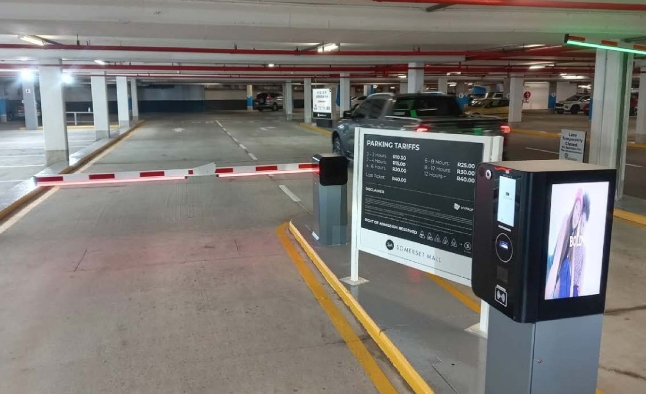 At Somerset Mall in Cape Town, South Africa, Designa has implemented a parking solution
