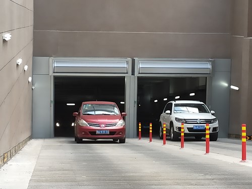 EFAFLEX High-Speed Doors Harbin FUN2 Shopping Mall, China EFAFLEX High-Speed Doors Harbin FUN2 Shopping Mall, China