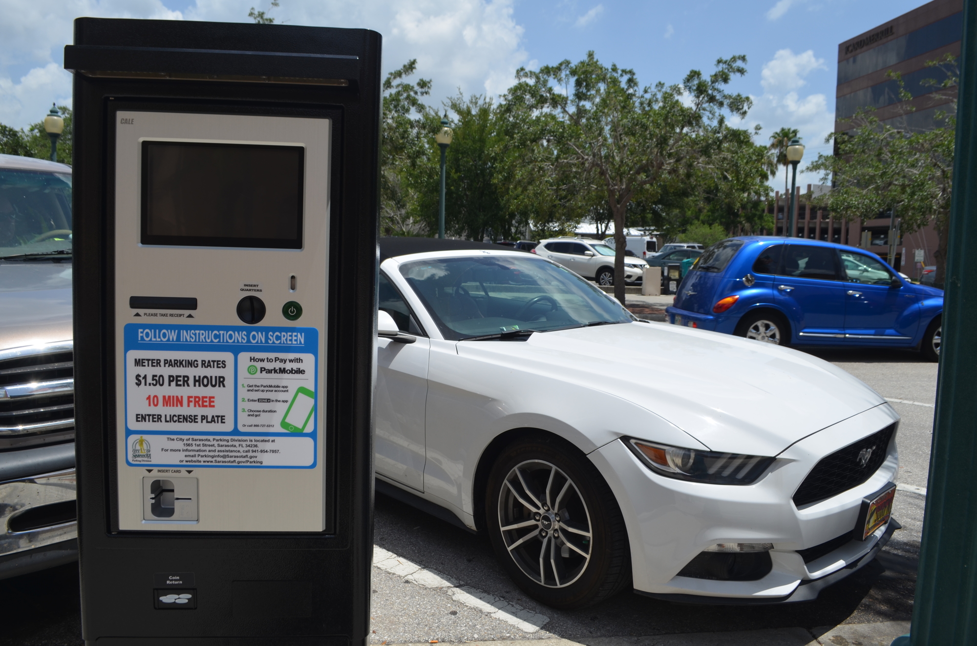 Sarasota, FL Partners with Flowbird to Expand Smart Parking System