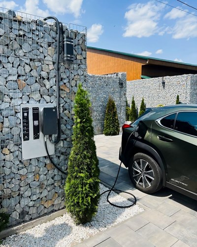  If you're on the lookout for a dependable EV charging solution for your business entity, residential property, hotel, or shopping center, then this is your perfect match.
