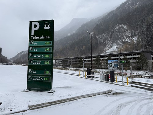 Orelle Cableway Parking, France