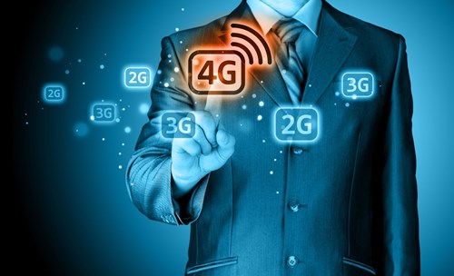Man in a suit points at a 4G icon