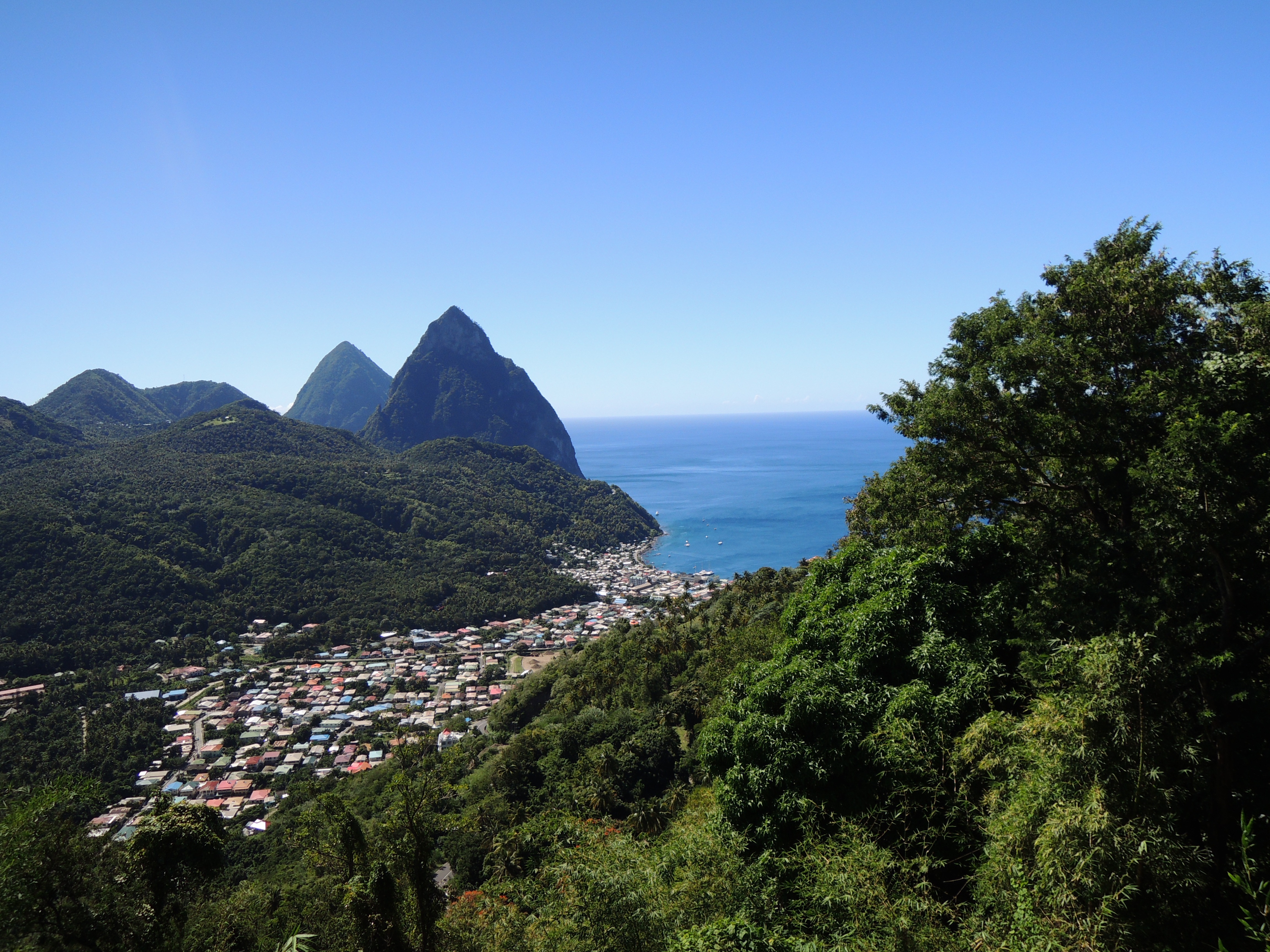 ST-Lucia