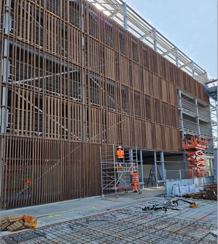Parking garage