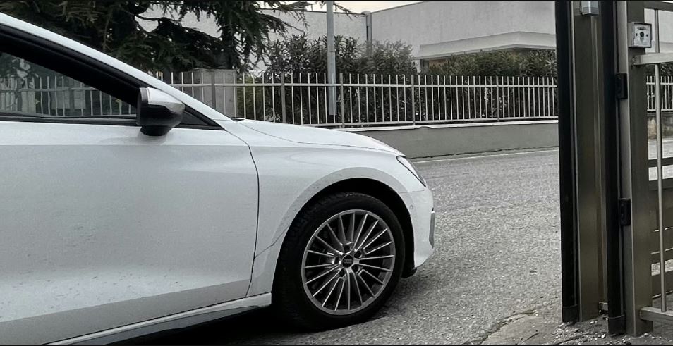 Smart Vehicle Detection Prevents Barrier Collisions at DIA S.p.a