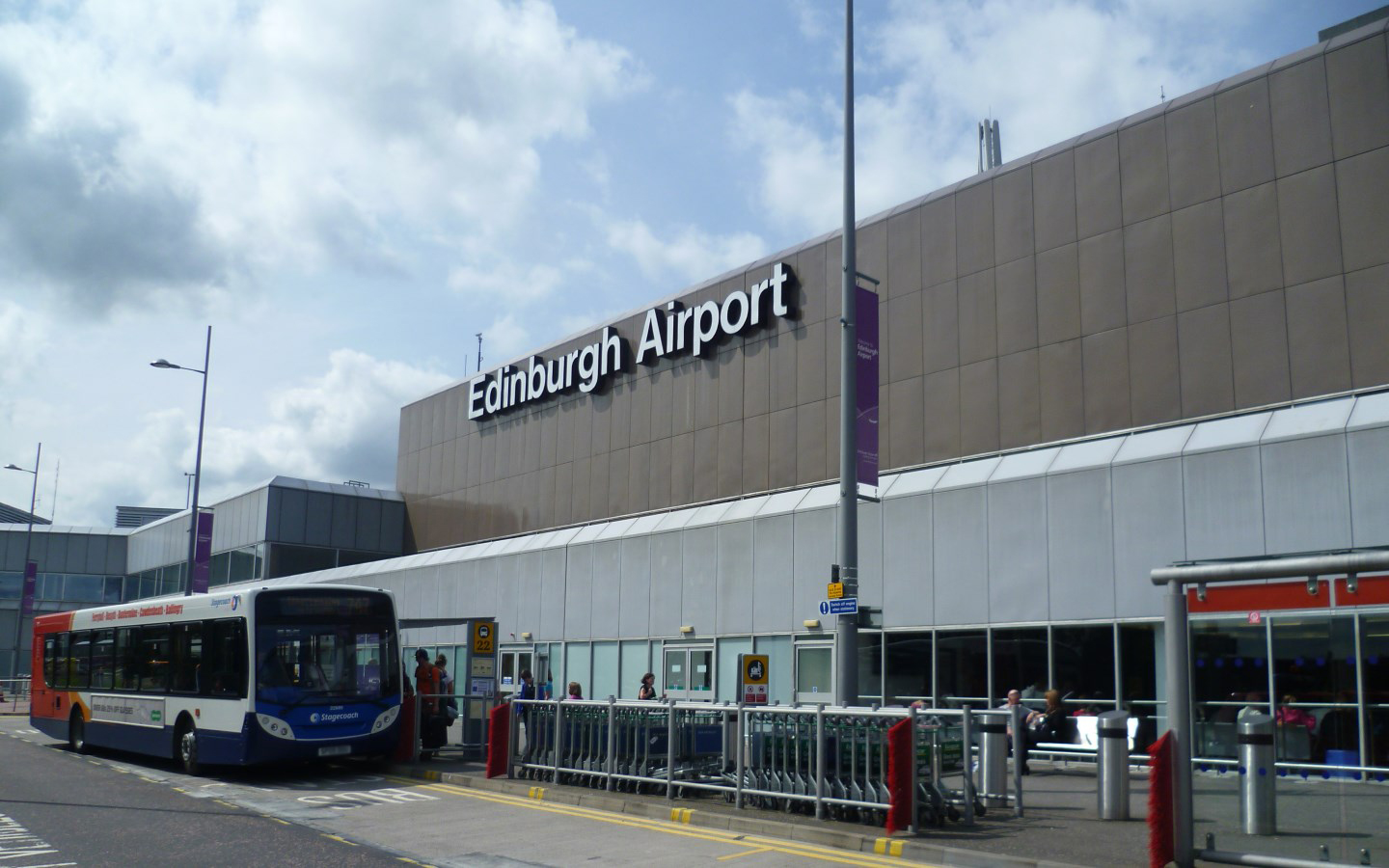 ParkCloud's Scot the Parking Solution for Edinburgh Airport Passengers