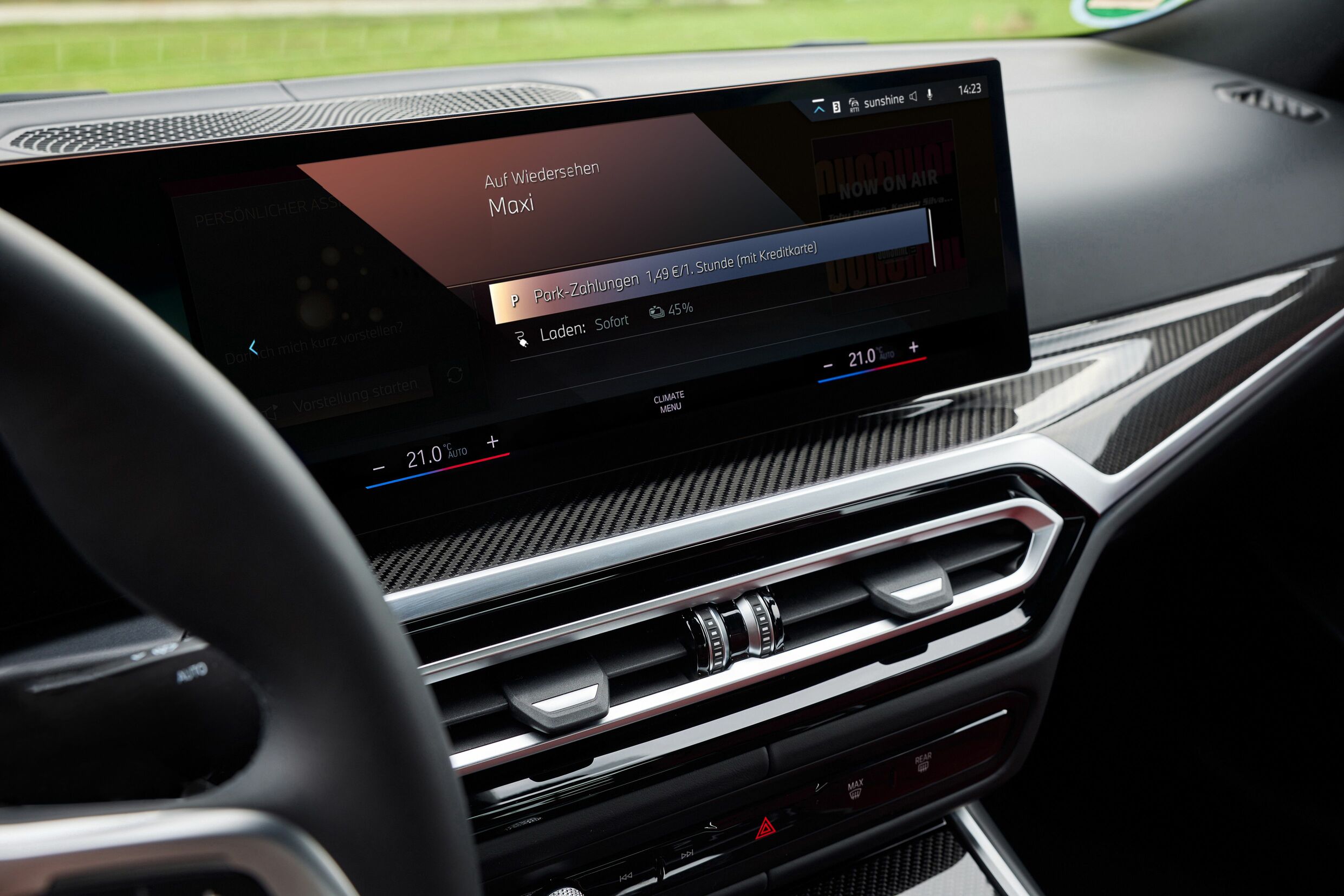 A Single Sign-On (SSO) feature enables seamless payments via the vehicle’s infotainment system.