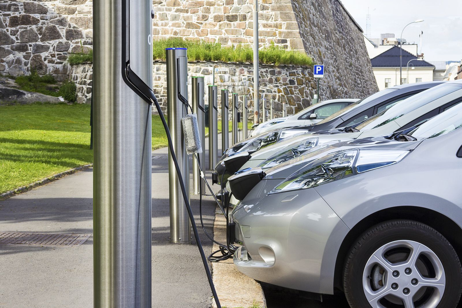 From 2025 parking spaces must have a charging point according to the e-charging station obligation