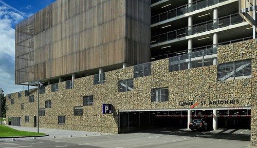Q-Park: Process of Securing Cars in St. Antonius Hospital Parking Garage