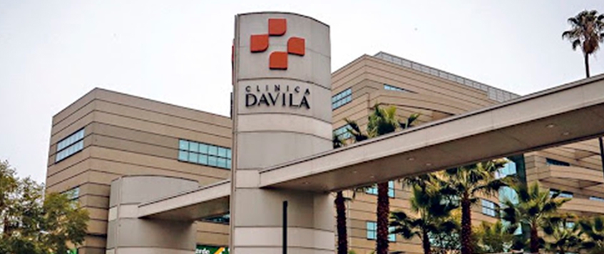 Dávila Medical Facility in Santiago de Chile, which has recently equipped all its access lanes with 11 SmartLPR units.