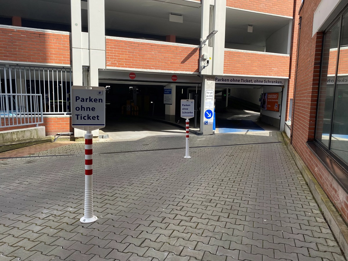 Free Flow means parking without a ticket and without barriers, even with high parking pressure in the surrounding area.