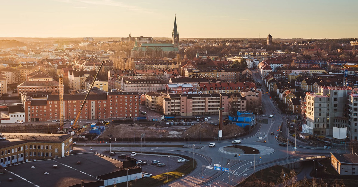 Recognizing the complexity of their challenges, Linköping sought the deep expertise of SKIDATA. Through intensive consultancy and leveraging their vast experience in Smart Parking Solutions.
