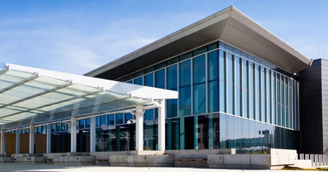 As part of that commitment, ICT has selected the Park Assist Solution by TKH Security to modernize its parking operations with automated parking guidance (APGS) technology.